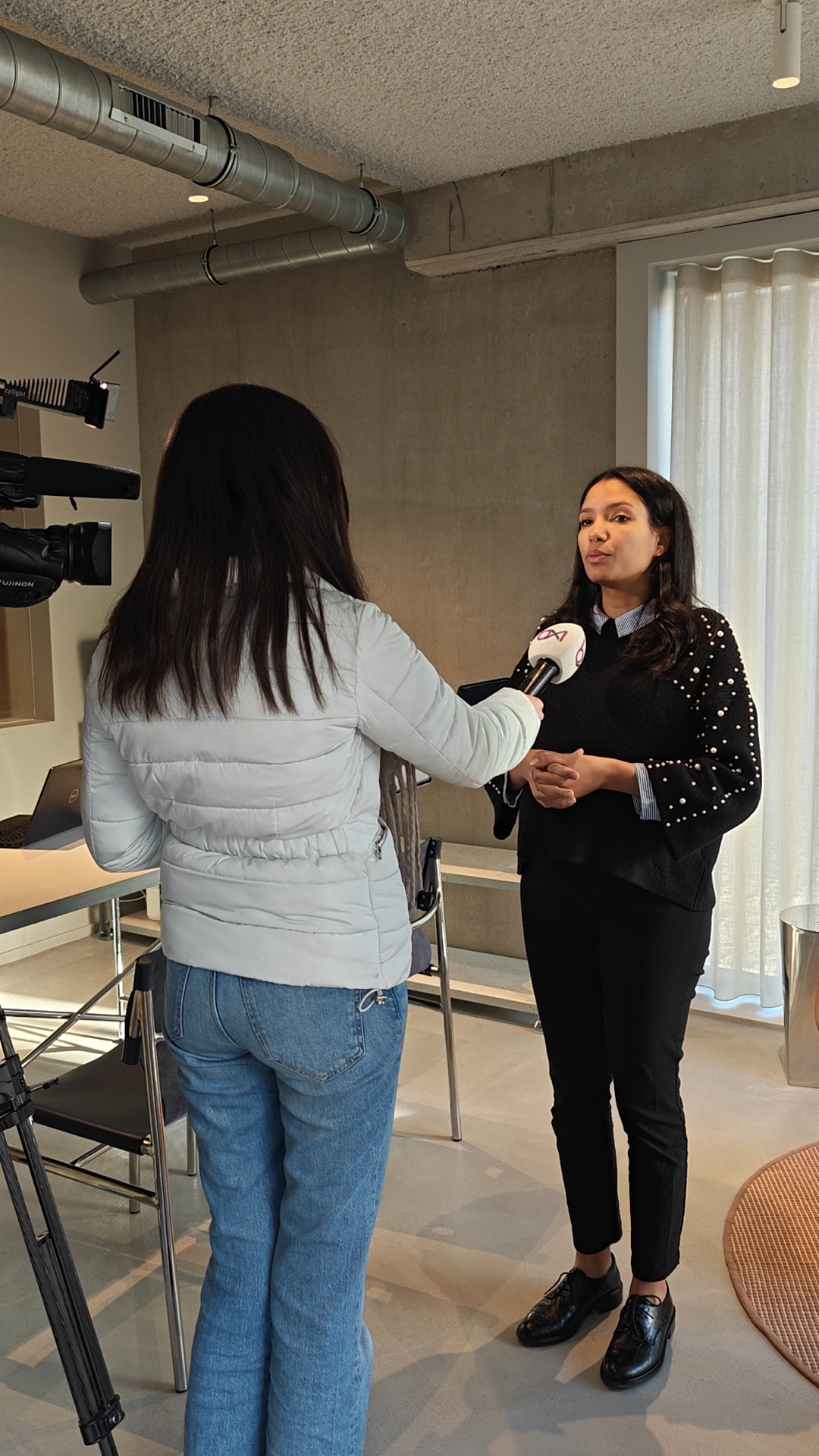 Interview de Hasnae Boughaleb par BX1 dans le cadre d'un reportage sur la nutrition